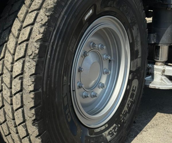 2019-XCMG-XCT110-ALL-TERRAIN-TRUCK-CRANE-110-TONS-032