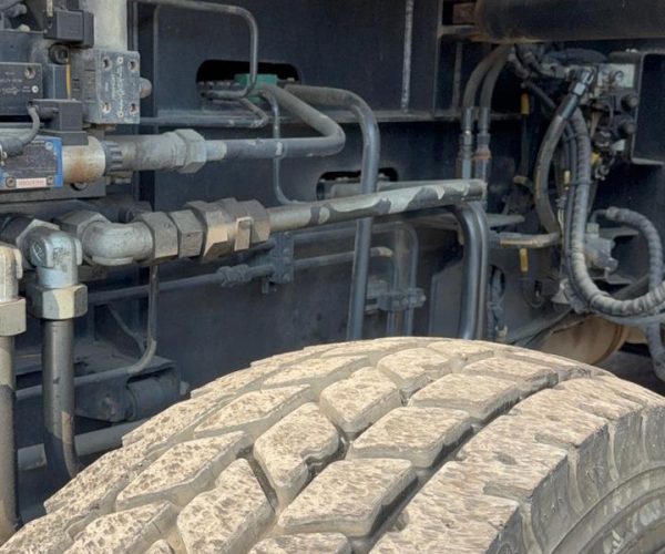 2019-XCMG-XCT110-ALL-TERRAIN-TRUCK-CRANE-110-TONS-033