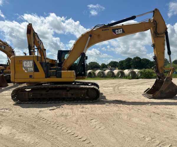 2020 CATERPILLAR 320 EXCAVATOR ENCLOSED CAB AC 007