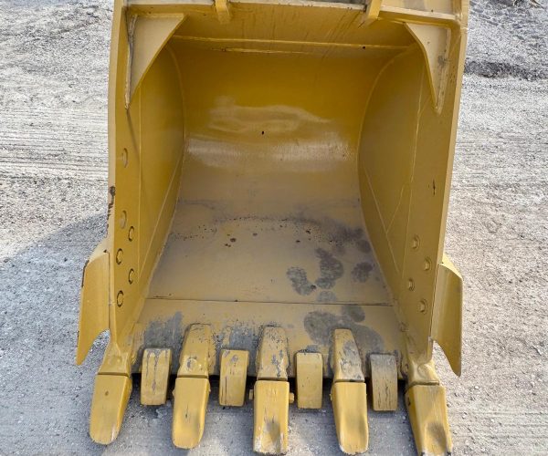 2020 CATERPILLAR 330GC EXCAVATOR ENCLOSED 007