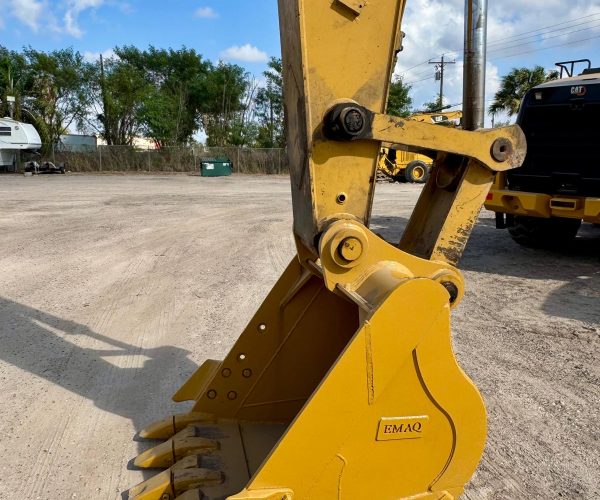 2020 CATERPILLAR 330GC EXCAVATOR ENCLOSED 008