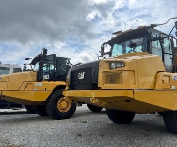 2020 CATERPILLAR ARTICULATED OFF-ROAD DUMP TRUCKS ENCLOSED CAB 30 TONS ENCLOSED CAB 003