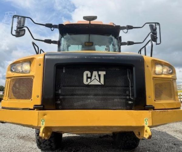 2020 CATERPILLAR ARTICULATED OFF-ROAD DUMP TRUCKS ENCLOSED CAB 30 TONS ENCLOSED CAB 005