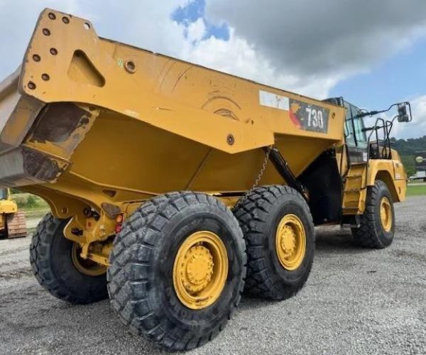 2020 CATERPILLAR ARTICULATED OFF-ROAD DUMP TRUCKS ENCLOSED CAB 30 TONS ENCLOSED CAB 007