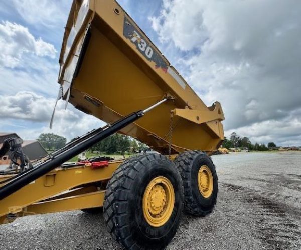 2020 CATERPILLAR ARTICULATED OFF-ROAD DUMP TRUCKS ENCLOSED CAB 30 TONS ENCLOSED CAB 013