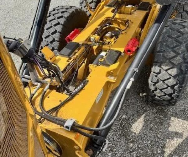 2020 CATERPILLAR ARTICULATED OFF-ROAD DUMP TRUCKS ENCLOSED CAB 30 TONS ENCLOSED CAB 024