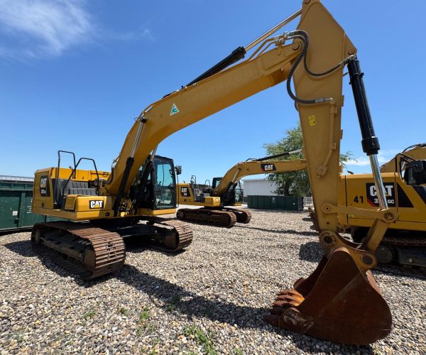 2020 CATERPILLAR EXCAVATOR 320 ENCLOSED CAB AC WORKING 002