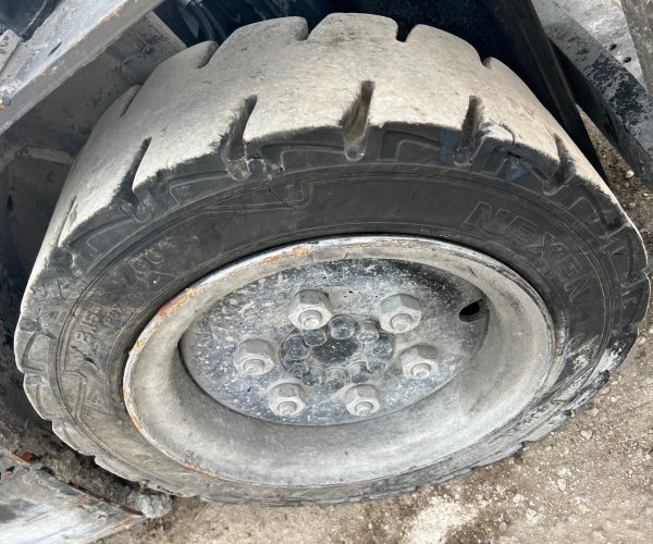 2020 DOOSAN FORKLIFT MODEL G33N-7 CAPACITY 6.500 LBS 012