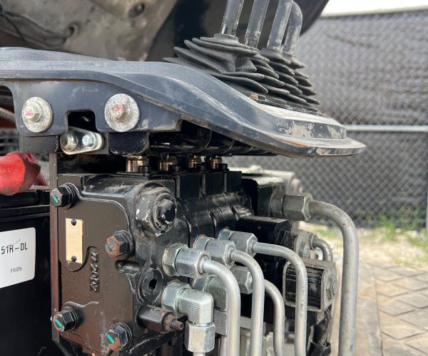 2020 DOOSAN FORKLIFT MODEL G33N-7 CAPACITY 6.500 LBS 015