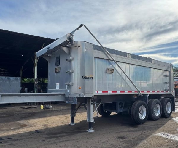 2020 EAST ALUMINUM END TRI-AXLE DUMP 001