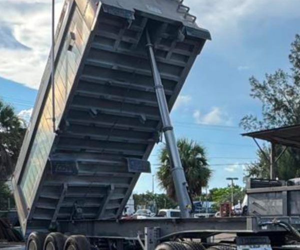 2020 EAST ALUMINUM END TRI-AXLE DUMP 005