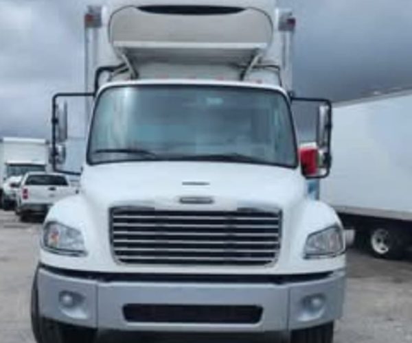 2020 FREIGHTLINER M2 106 REFRIGERATED BOX TRUCK 20FT 004