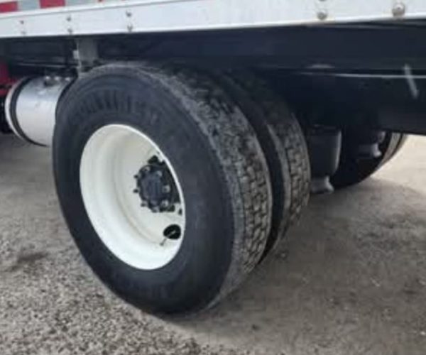 2020 FREIGHTLINER M2 106 REFRIGERATED BOX TRUCK 20FT 012