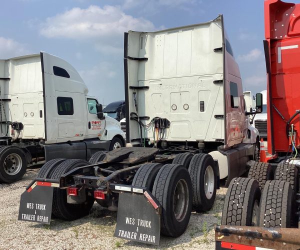 2020 INTERNATIONALS LT625 W SLEEPER 002