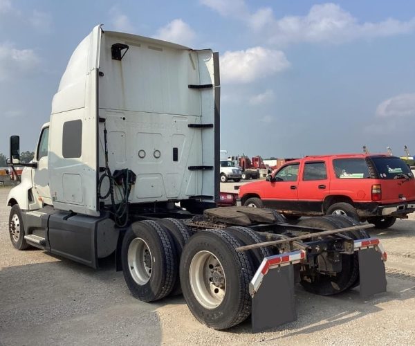 2020 INTERNATIONALS LT625 W SLEEPER 003