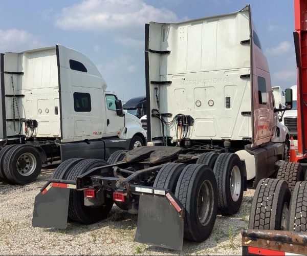 2020 INTERNATIONALS LT625 W SLEEPER 004