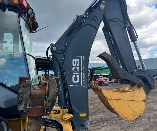 2020 JOHN DEERE 310SL 4X4 EXTEND-A-HOE BACKHOE W ENCLOSED 006