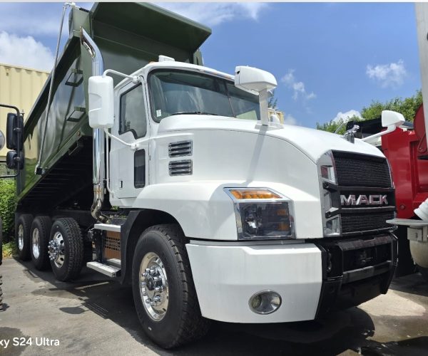 2020 MACK ANTHEM DUMP TRUCK LB STEERABLE LIFT TRI-AXLE 001