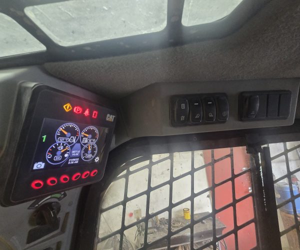 2021 CATERPILLAR 262D3 SKID STEER BOBCAT WITH ENCLOSED CAB 006