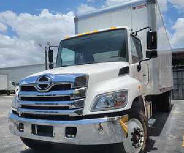 2021-HINO-L6-BOX-TRUCK-26FT-25.950-LBS-GVW-001