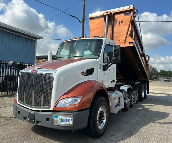 2021 PETERBILT 579 DUMP TRUCK TRI-AXLE 003