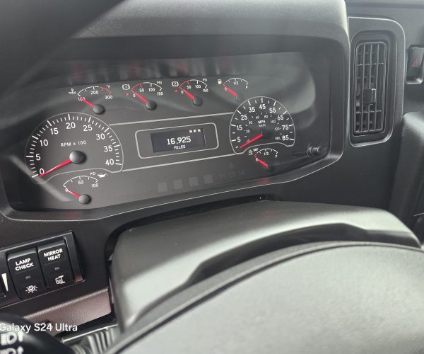 2022, 2021 & 2018 INTERNATIONAL HV DUMP TRUCKS TANDEN AXLE LOW MILES 008