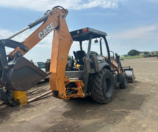 2022 CASE 580N EP BACKHOE 4X4 OPEN CAB FORKS AND BUCKET LOW HOURS 004