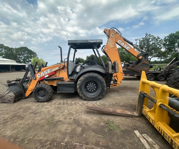 2022 CASE 580N EP BACKHOE 4X4 OPEN CAB FORKS AND BUCKET LOW HOURS 006