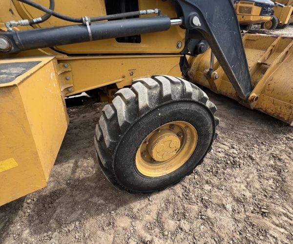 2022 JOHN DEERE 310L EP BACKHOE 4X4 OPEN CAB 008