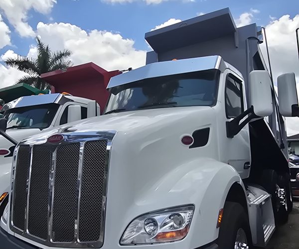 2022 PETERBILT 579 DUMP TRUCK TRI-AXLE 002