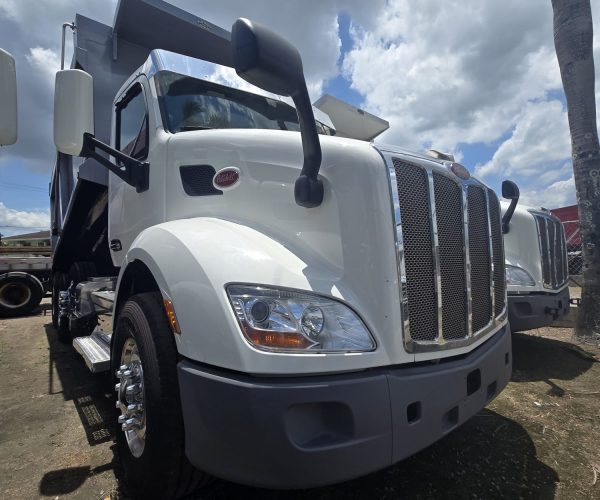 2022 PETERBILT 579 DUMP TRUCK TRI-AXLE 003