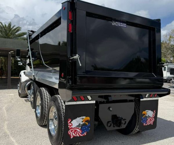 2022 PETERBILT 579 DUMP TRUCK TRI-AXLE LOW MILES & STEEREABLE THIRD AXLE 005