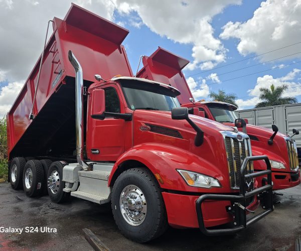 2022 PETERBILT 579 TRI-AXLE DUMP TRUCK WITH 100,000 LB HITCH 2 UNITS AVAILABLES 002