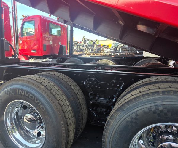2022 PETERBILT 579 TRI-AXLE DUMP TRUCK WITH 100,000 LB HITCH 2 UNITS AVAILABLES 016