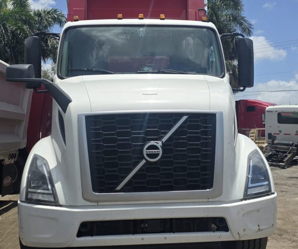 2022-VOLVO-VNR300-DUMP-TRUCK-TRI-AXLE-021