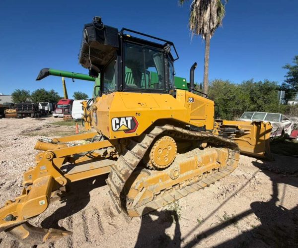 2023 CATERPILLAR D5H DOZER WITH REAR RIPPER 001