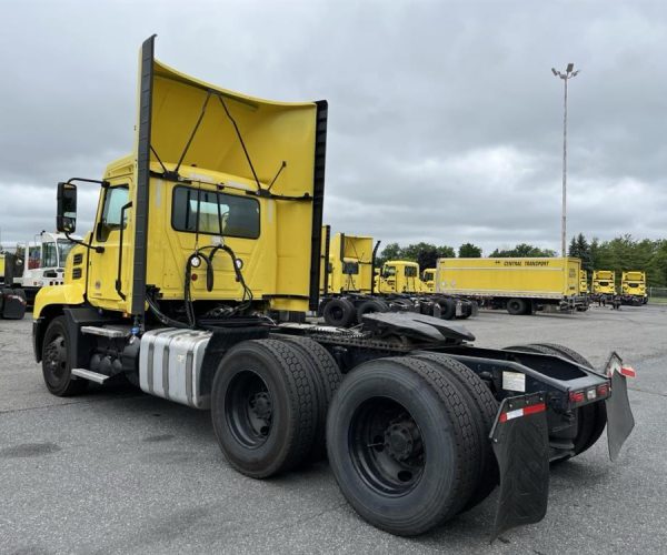 2023 MACK ANTHEM 6X4 DAY CAB TANDEM TRUCK TRACTOR 003