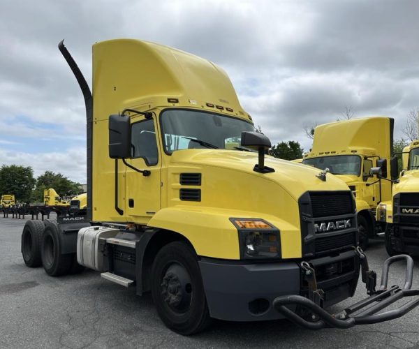 2023 MACK ANTHEM 6X4 DAY CAB TANDEM TRUCK TRACTOR 004