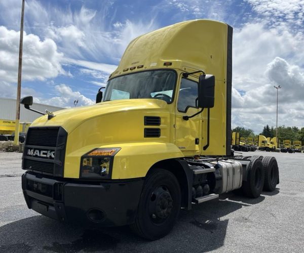 2023 MACK ANTHEM 6X4 DAY CAB TANDEM TRUCK TRACTOR 005