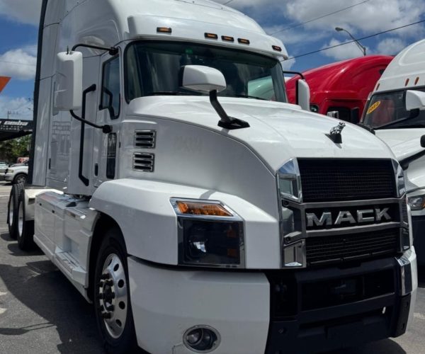 2023 MACK ANTHEM SLEEPER TRUCK & 3 UNITS AVAILABLE 003