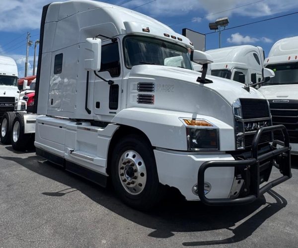 2023 MACK ANTHEM SLEEPER TRUCK & 3 UNITS AVAILABLE 004