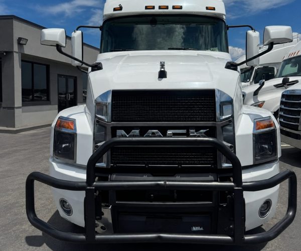 2023 MACK ANTHEM SLEEPER TRUCK & 3 UNITS AVAILABLE 005