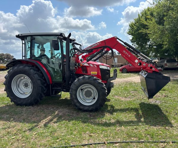 2023 MASSEY FERGUSON 931X TRACTOR 4X4 WITH FRONT LOADER 001