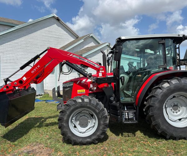 2023 MASSEY FERGUSON 931X TRACTOR 4X4 WITH FRONT LOADER 002