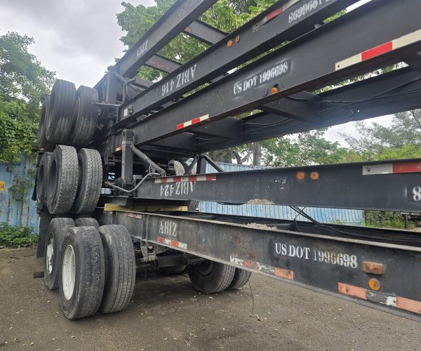 20FT CHASSIS CONTAINERS WITH 11R22.5 003