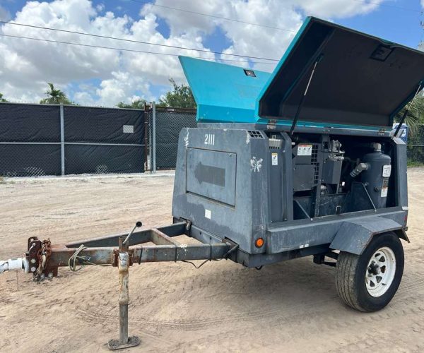 4 AIRMAN PDS185S PORTABLE AIR COMPRESSORS WITH 003