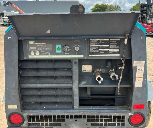 4 AIRMAN PDS185S PORTABLE AIR COMPRESSORS WITH 018