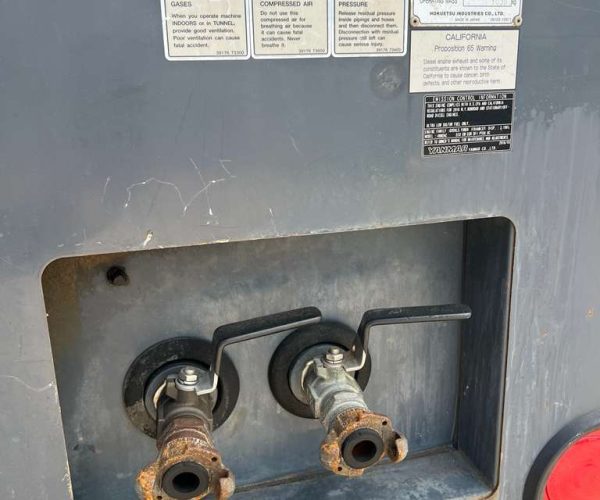 4 AIRMAN PDS185S PORTABLE AIR COMPRESSORS WITH 019