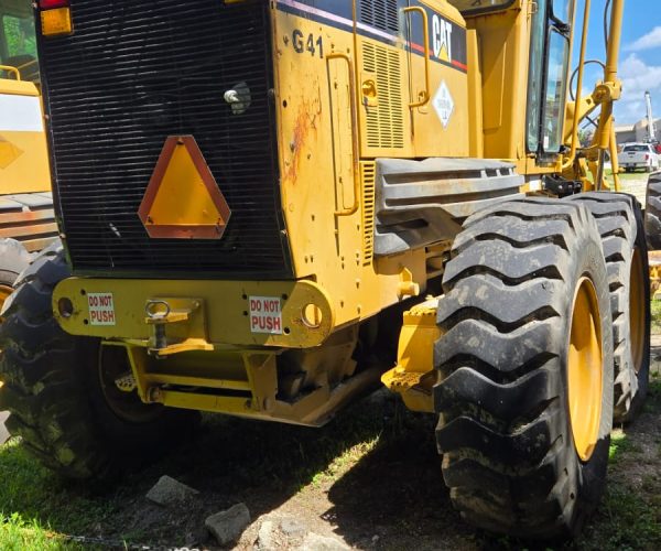 CAT 12H MOTOR GRADER ENCLOSED CAB & SCARIFIER 003