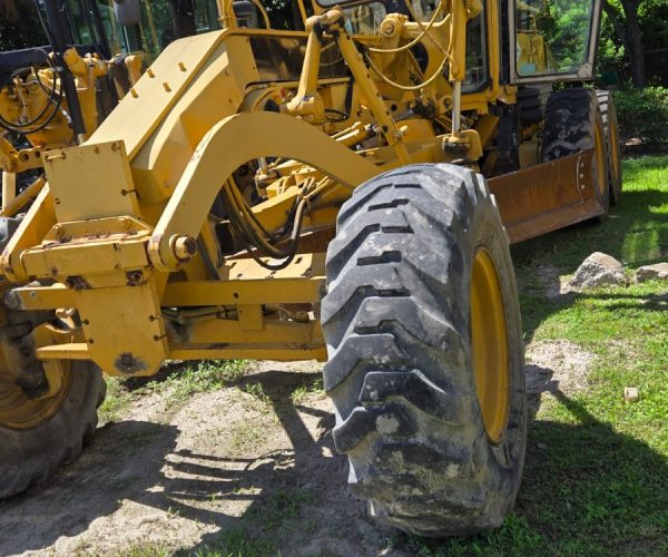 CAT 12H MOTOR GRADER ENCLOSED CAB & SCARIFIER 004